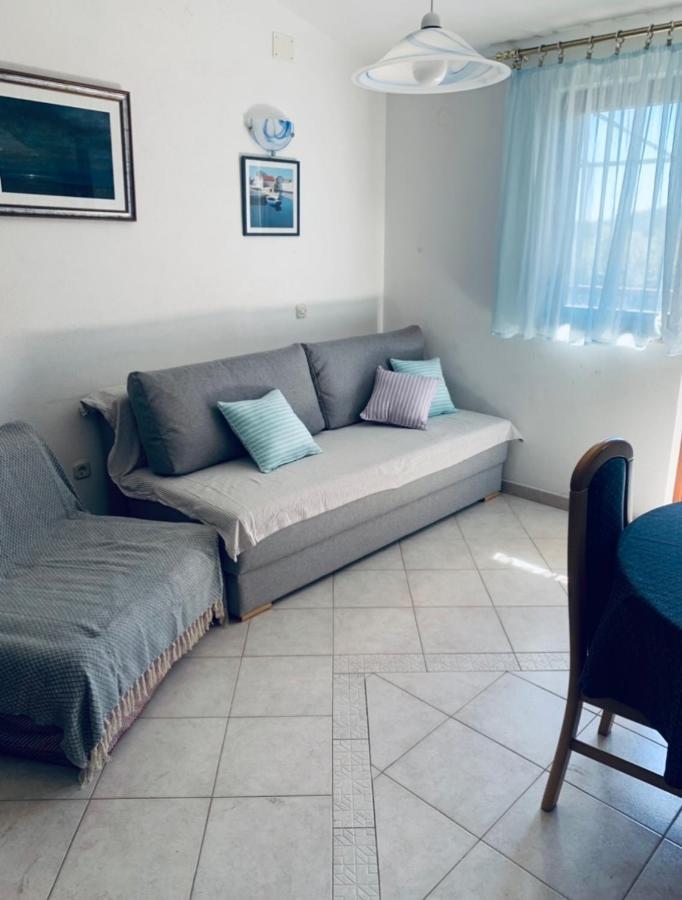 One Bedroom Apartment With Terrace And Seaview - B سيفيد المظهر الخارجي الصورة