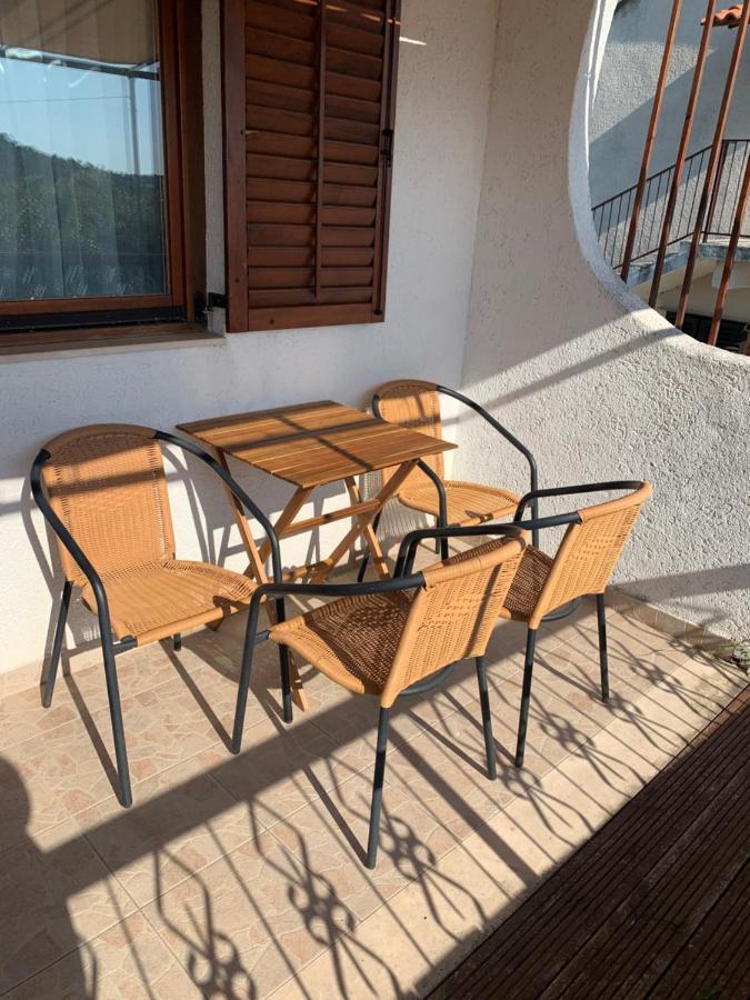 One Bedroom Apartment With Terrace And Seaview - B سيفيد المظهر الخارجي الصورة